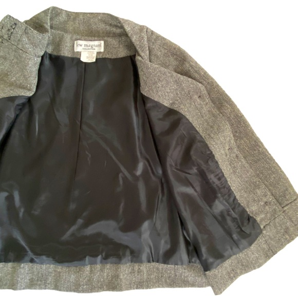 2pc Lew Magram swing coat back zipper cuffed pants - Picture 3 of 9